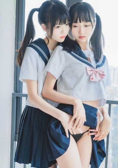 老师裸露胸被强挤奶羞羞视频