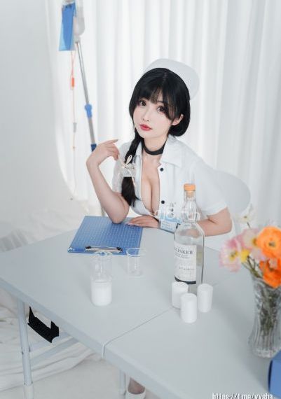 26岁女高中生