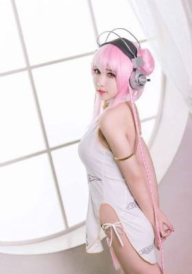 妈妈的男友