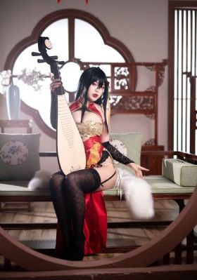 美女内内免费看
