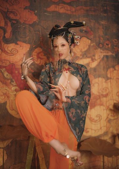 特利迦奥特曼