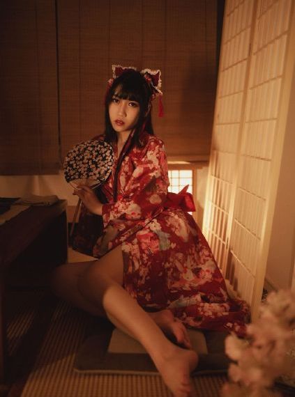 《田螺姑娘》