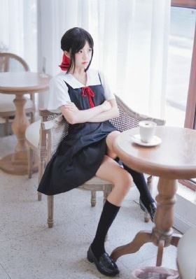 漂亮的女学生bd高清一级