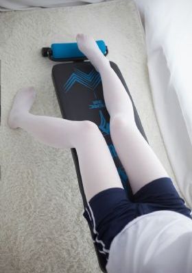 周末同床在线观看
