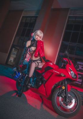 飞龙在天短剧免费观看